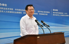 为结业生搭建就业桥梁丨“智汇果州”双选会正